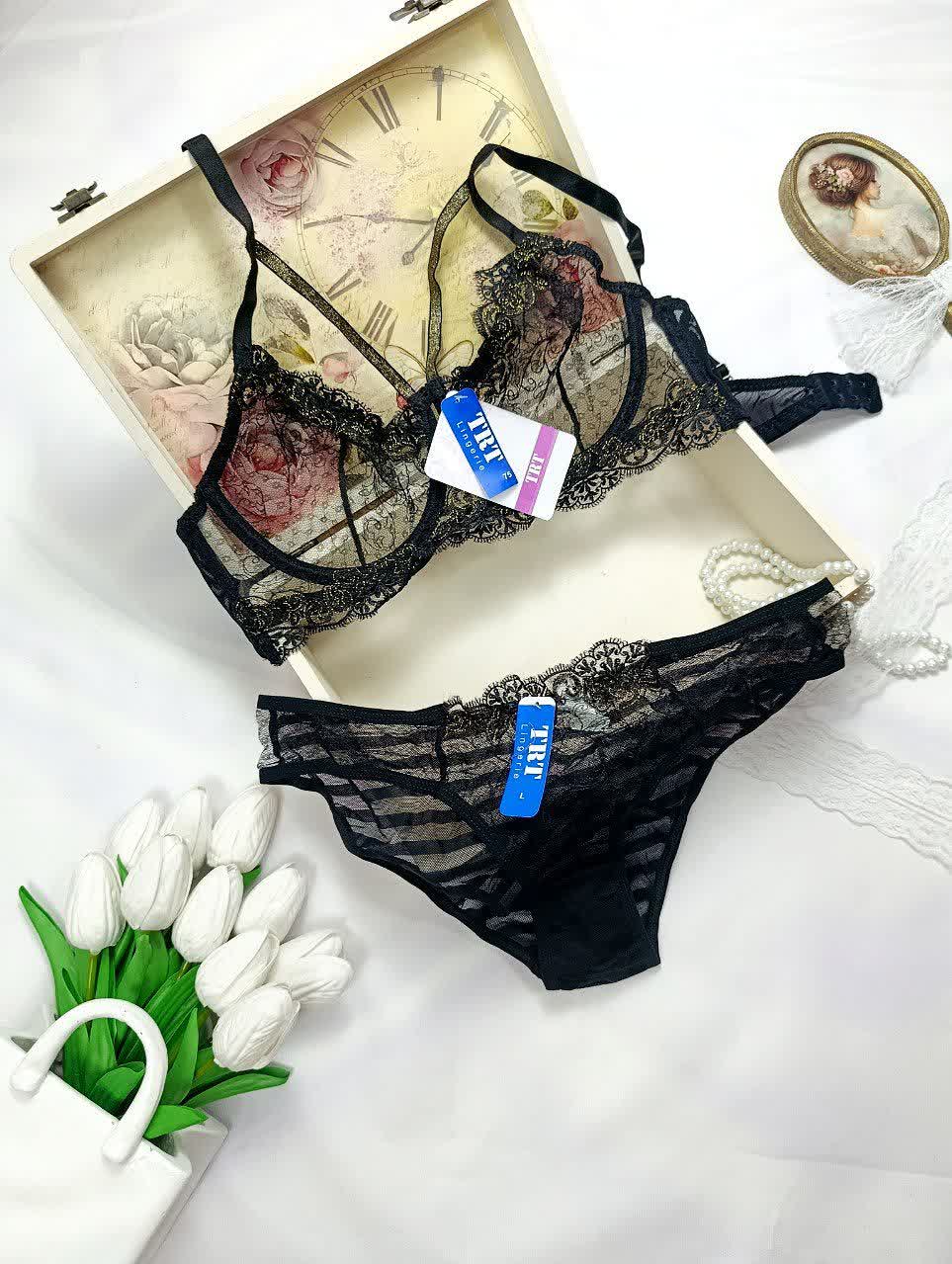 ست لباس زیر شورت و سوتین برند تی ار تی زیر فنر دار تمام دانتل